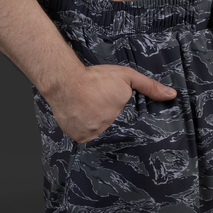Шорты GIG Easy. Black Tiger Stripes Camo