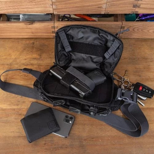 Сумка поясная 5.11 Tactical® "COVRT™ Select Carry Pistol Pouch 3L" Черная